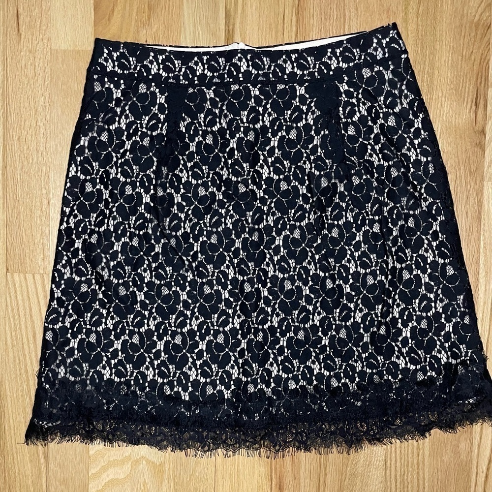 Gibson Black Lace Skirt Size Medium